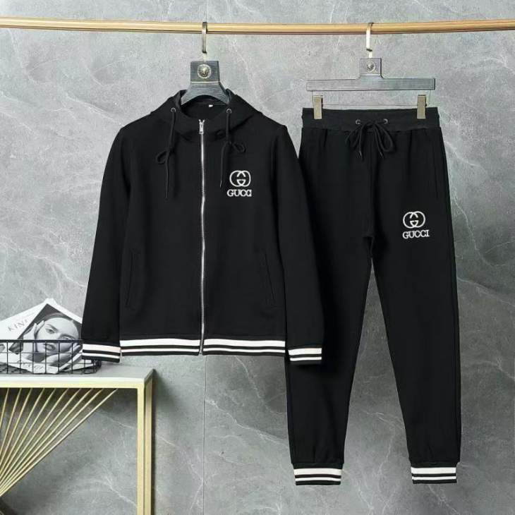 Picture of Gucci Sweater Suits _SKUGucciM-3XL8qx41239863